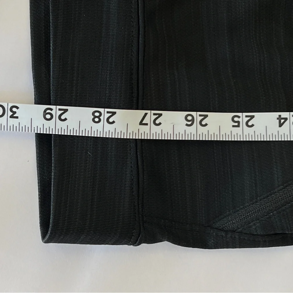 NIKE Dri Fit dark Gray Zip Up Long Sleeve Running Jacket